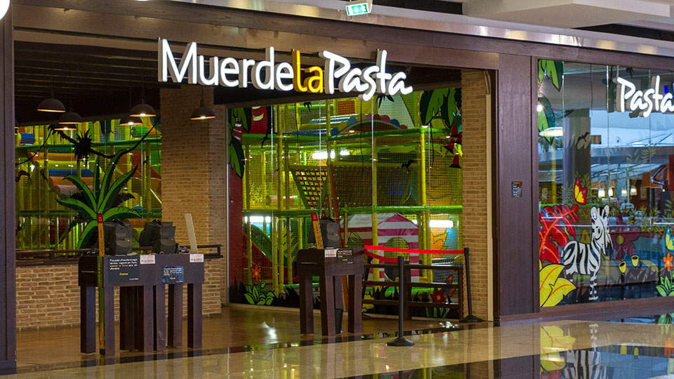MUERDE LA PASTA